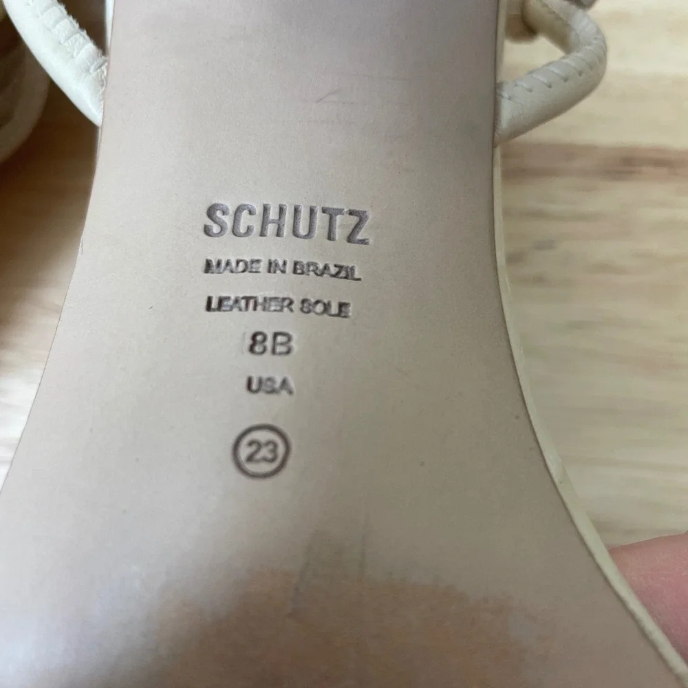 Schutz White Crocodile Embossed Strappy‎ Block Heel Sandals Women Size 8
